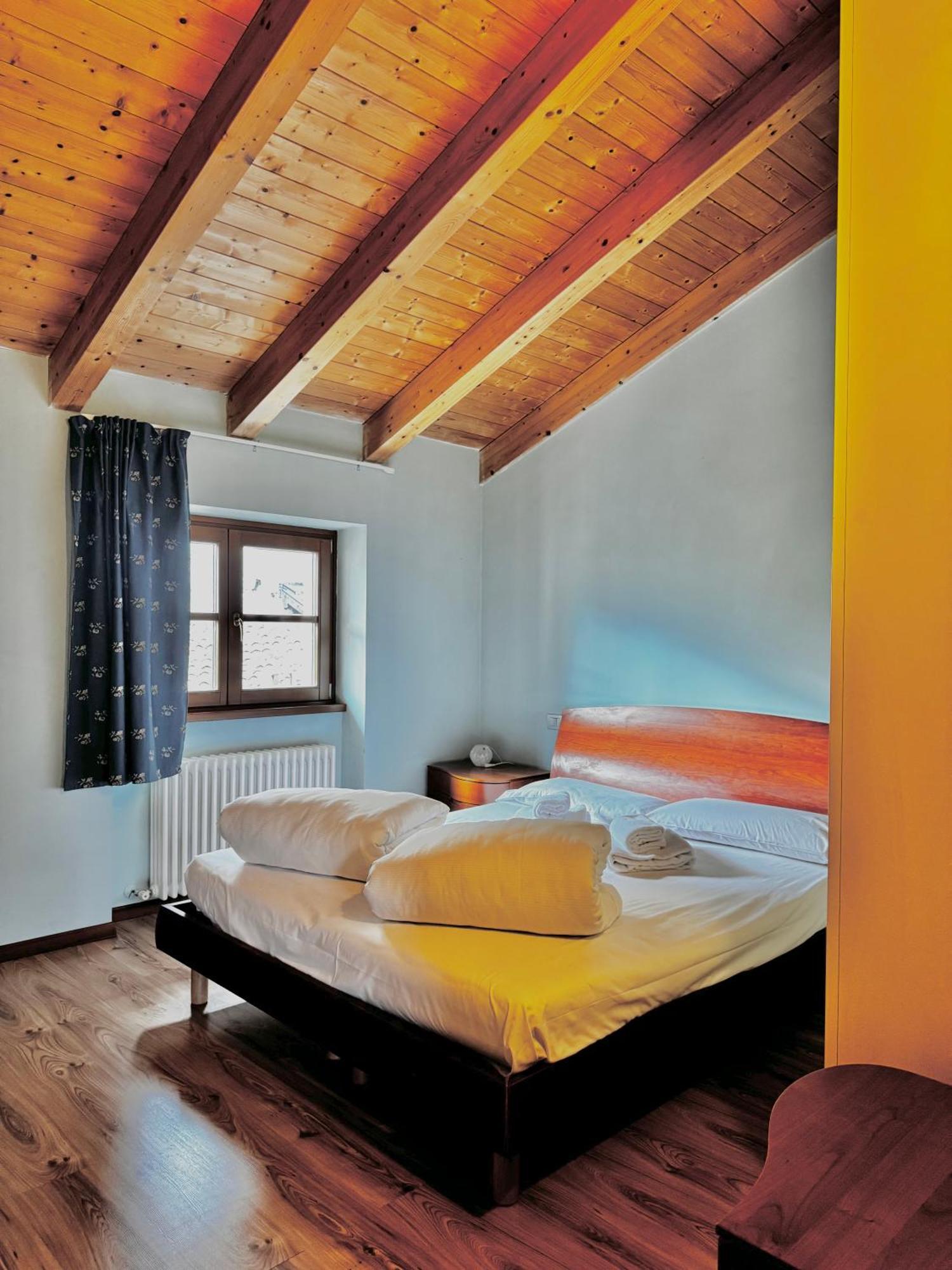 Aparthotel Sweet Spot Riva del Garda Exterior foto