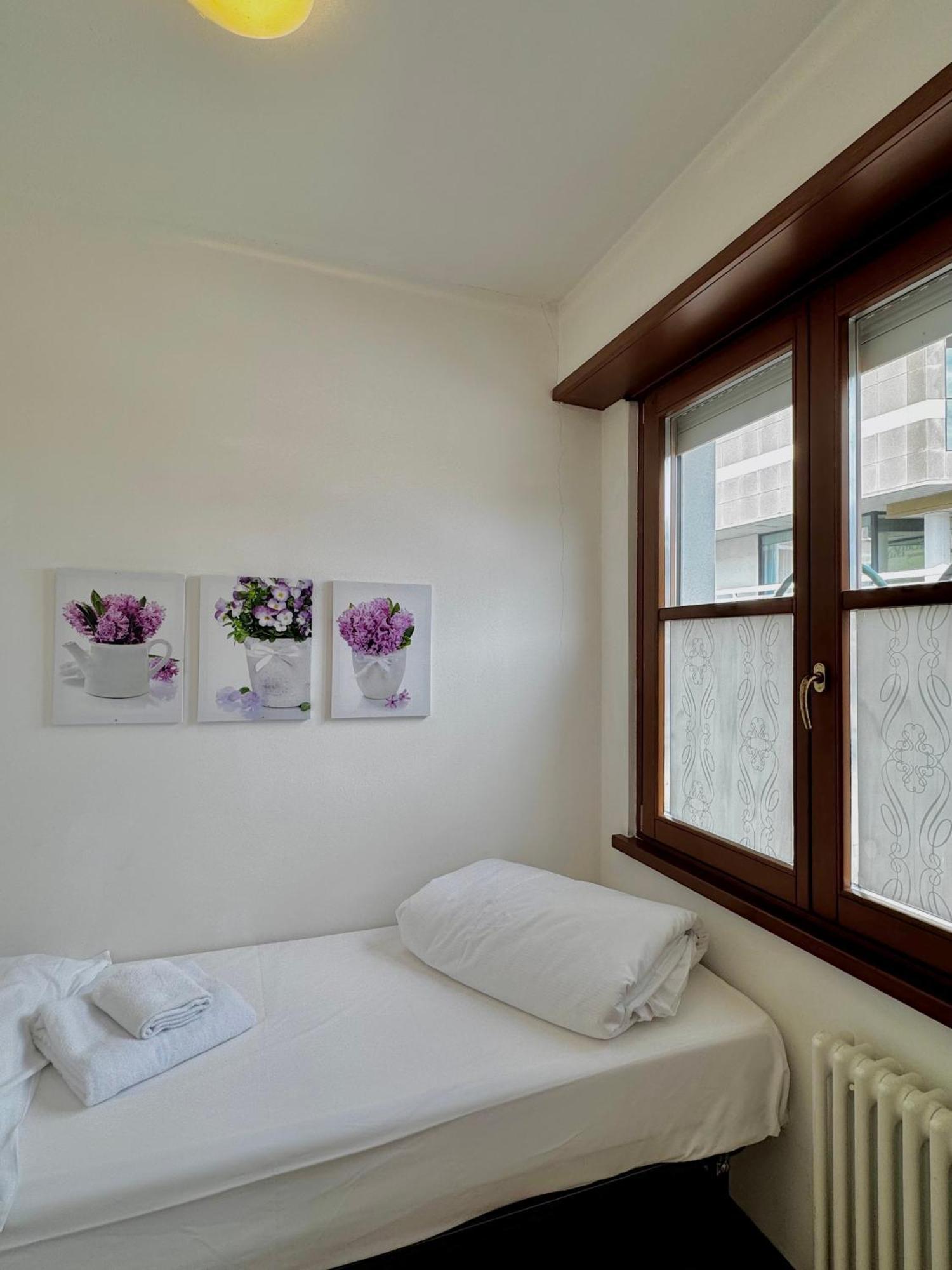 Aparthotel Sweet Spot Riva del Garda Exterior foto